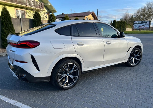 BMW X6 cena 395000 przebieg: 58000, rok produkcji 2020 z Chmielnik małe 781